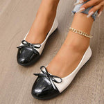Women's Fashionable Bow-Accent Low-Profile Flat Shoes 42062972C