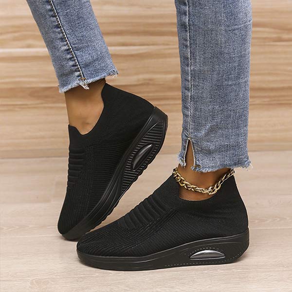 Women's Flyknit Stretch Sneakers 91362550C