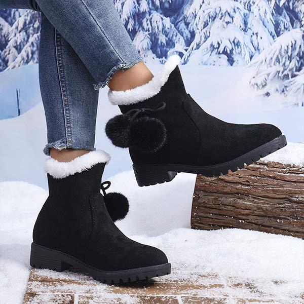 Women's Cute Plush-Lined Short Boots with Fluffy Cuffs 98682670C