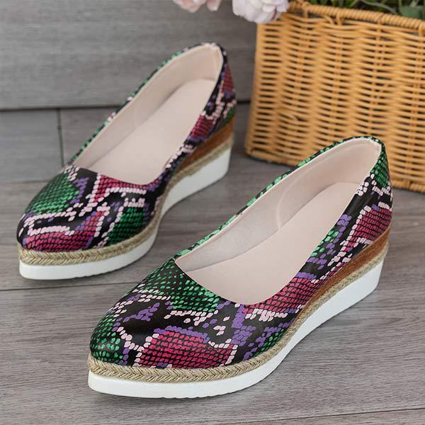 Women's Fashionable Pointed Toe Shallow Mouth Wedge Shoes 98006470C