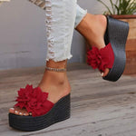 Women's Platform Wedge Sandals with Floral Embellishments 13853246C