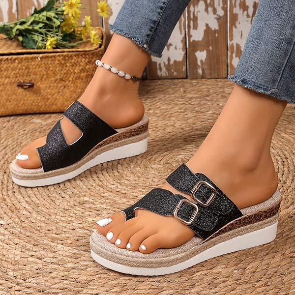 Women's Belt Buckle Thong Toe Wedge Sandals 71601617C