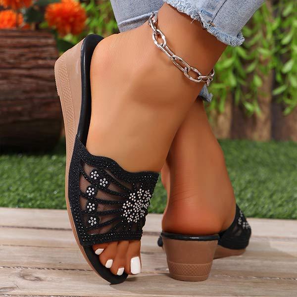 Women's Laser Cutout Casual Sandals 16401960C