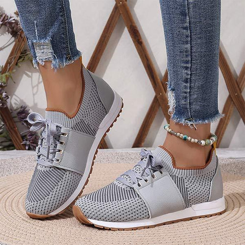 Women's Flat Lace Up Casual Sneakers 86622294C