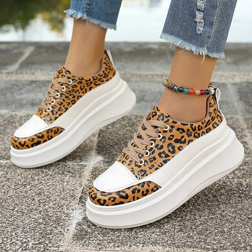 Women's Thick Sole Leopard Print Sports Shoes 24415953C