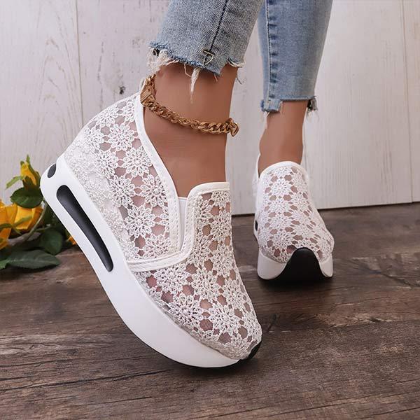 Women's Lace And Mesh Inner Heightened Platform Sneakers 39004031C
