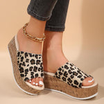 Women's Fashionable Leopard Print Thick Soled Slippers 16409984S