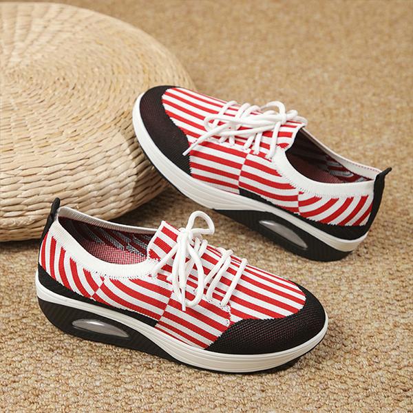 Women's Fashion Lace-Up Flying Knit Sneakers 58117017S