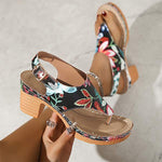 Women's Toe-Loop Buckle Casual Vintage Chunky Heel Sandals 55314267C