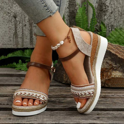 Women's Platform Wedge Sandals with Buckle Fastening 74106400C