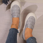 Women's Casual Bear Canvas Sports Flat Shoes 32673579S