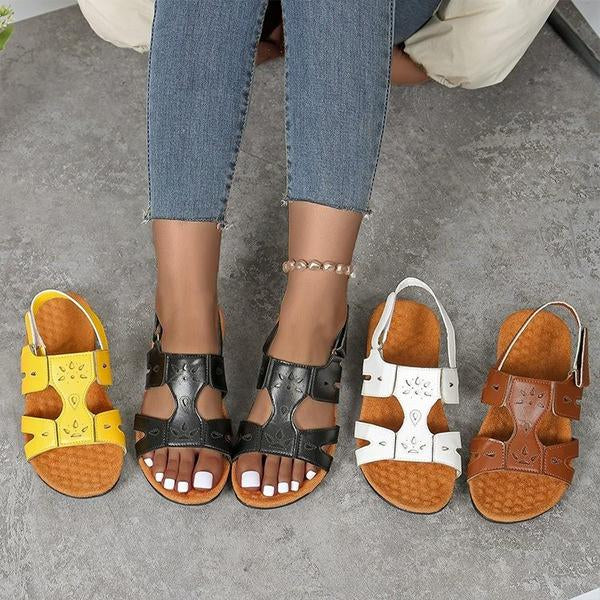 Women's Flat Casual Carved Velcro Sandals 07531065S