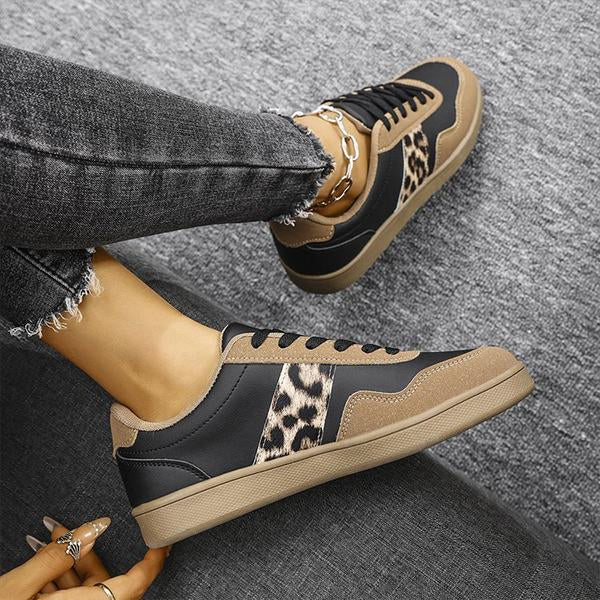 Women's Retro Leopard Lace-Up Sneakers 71957106S