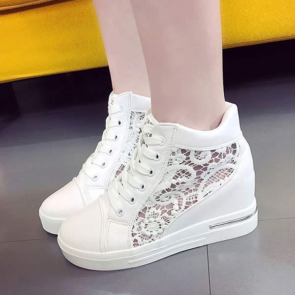 Women's Thick-Soled Lace Sneakers 10248425C