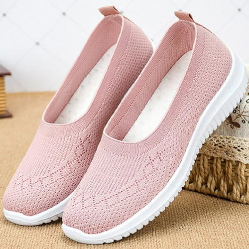 Women's Breathable Fly Woven Soft Sole Cloth Shoes 05153450C